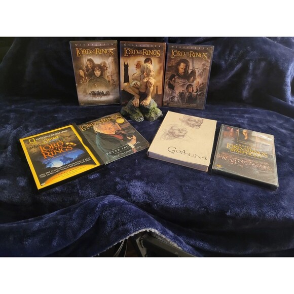 Other - Lord of the Rings Trilogy Widescreen DVD Set Weta Smeagol Statue Lot